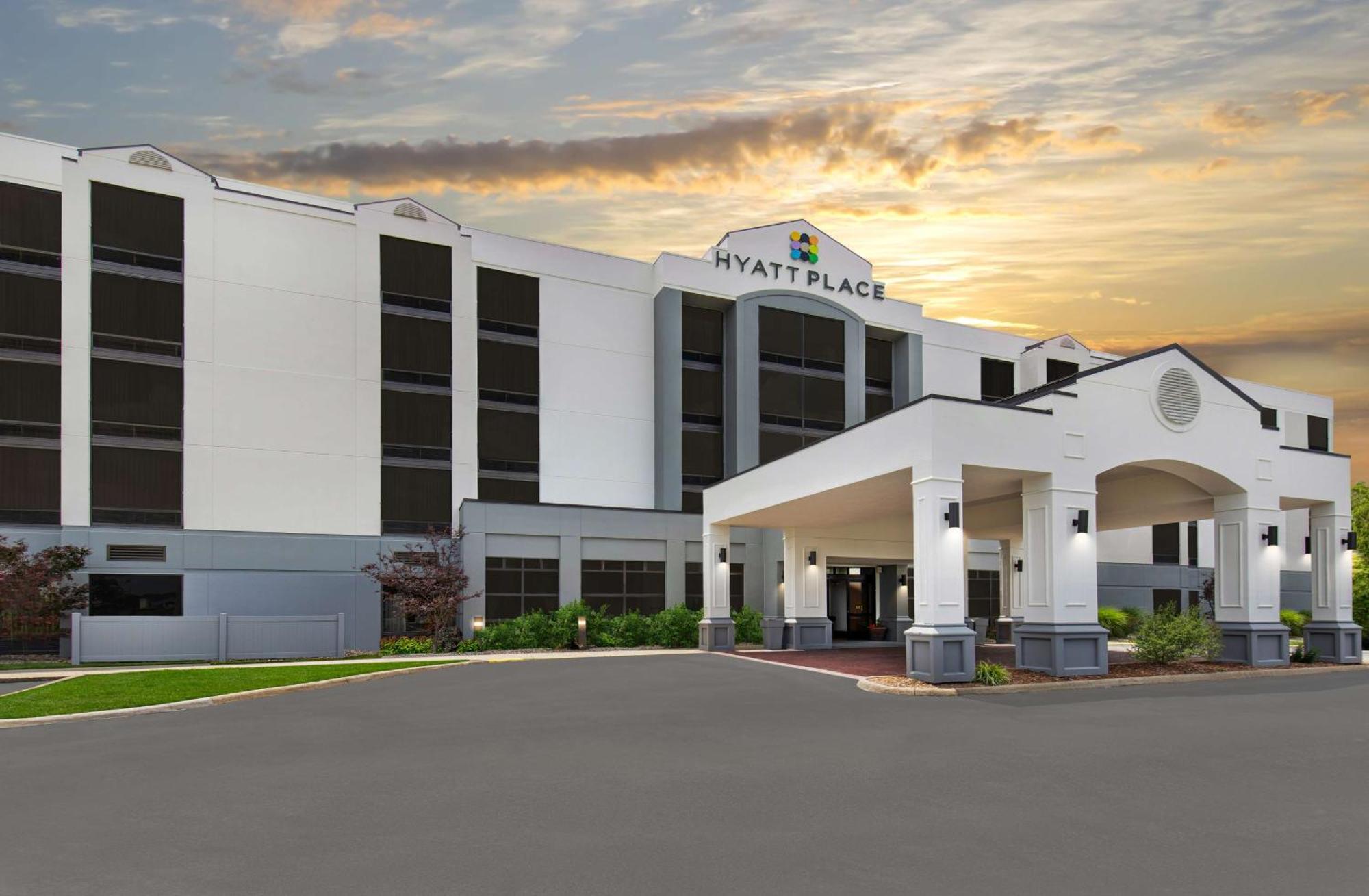 Hyatt Place Louisville-east Hotel 3*