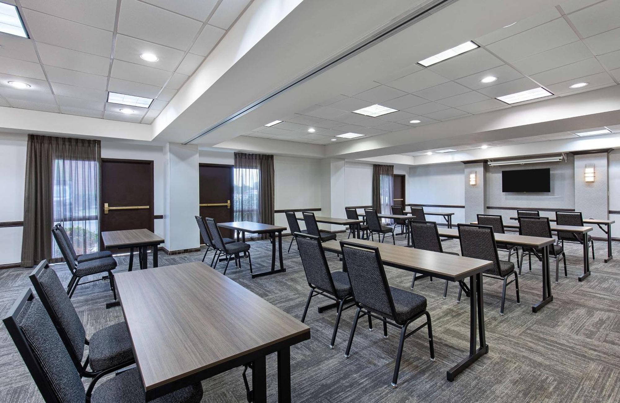 Hyatt Place Louisville-east